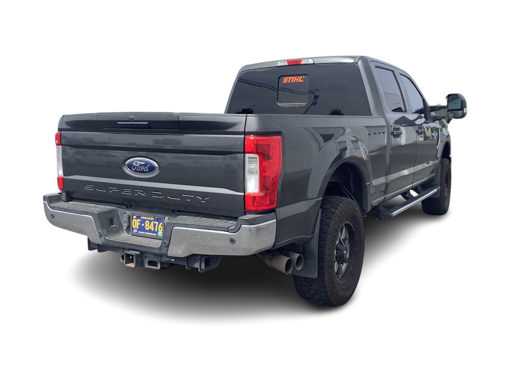 Thumbnail: 2017 Ford F-350 - 8