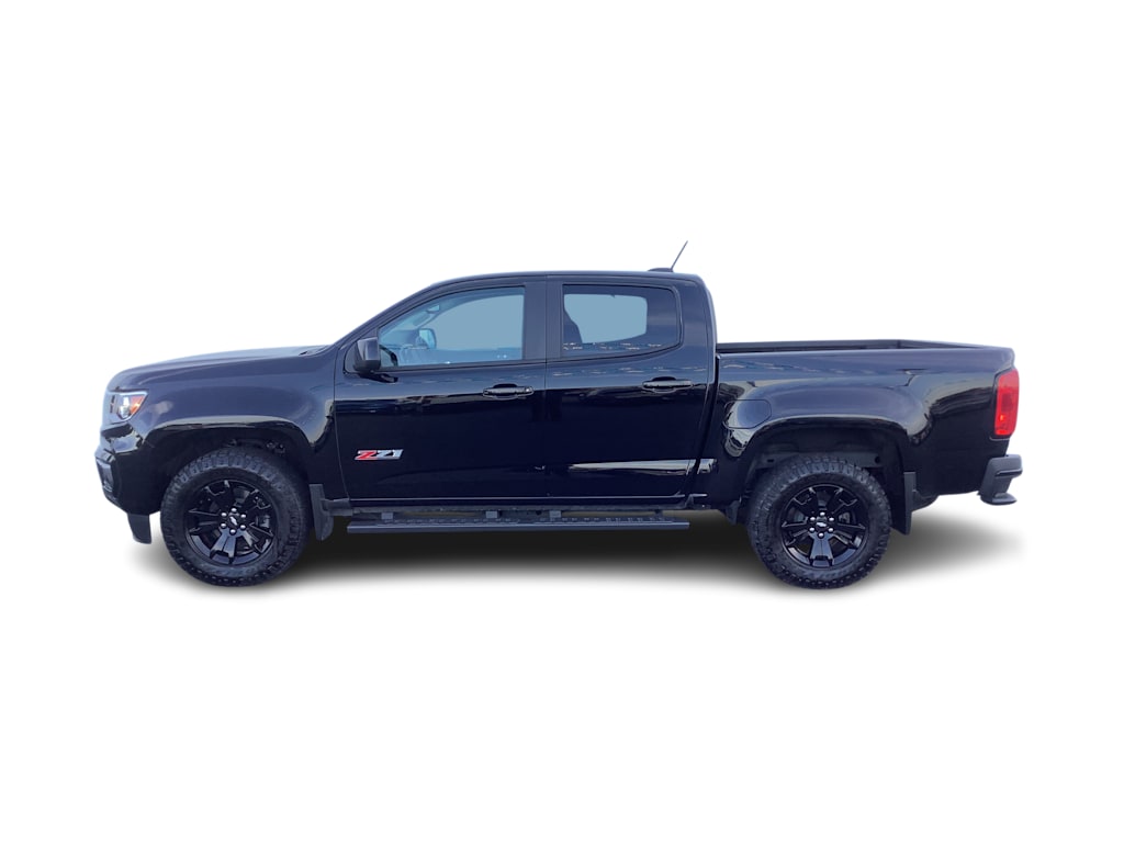 Thumbnail: 2022 Chevrolet Colorado - 3