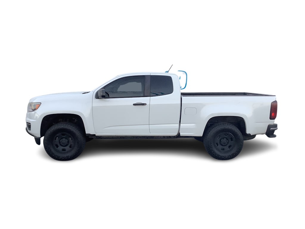 Thumbnail: 2016 Chevrolet Colorado - 3