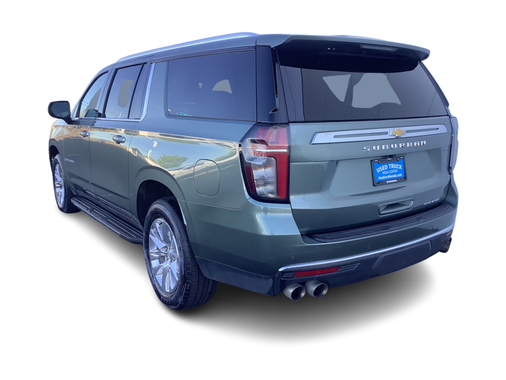 Thumbnail: 2023 Chevrolet Suburban - 4