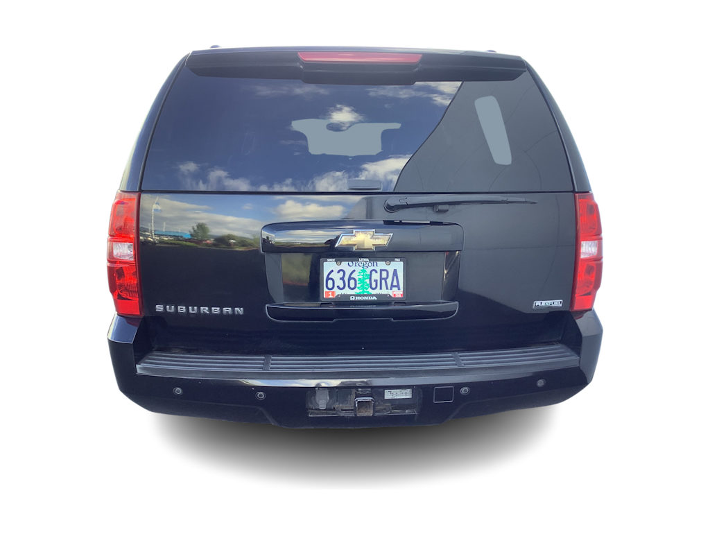 Thumbnail: 2011 Chevrolet Suburban - 5