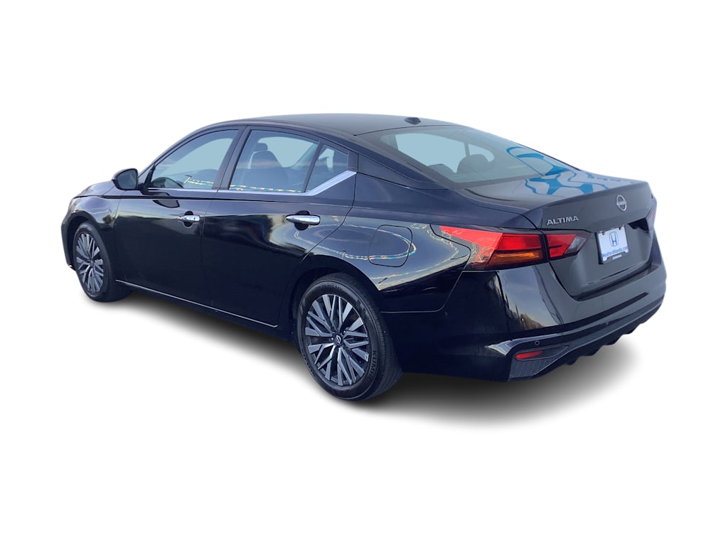 Thumbnail: 2024 Nissan Altima - 4