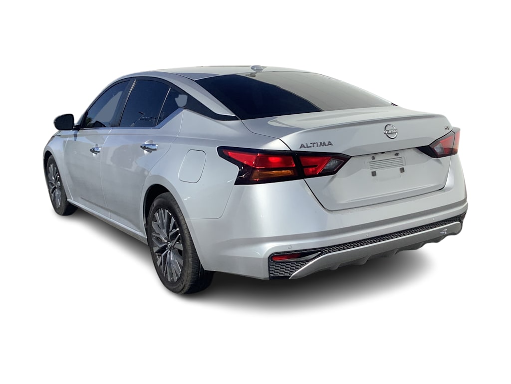 Thumbnail: 2023 Nissan Altima - 3