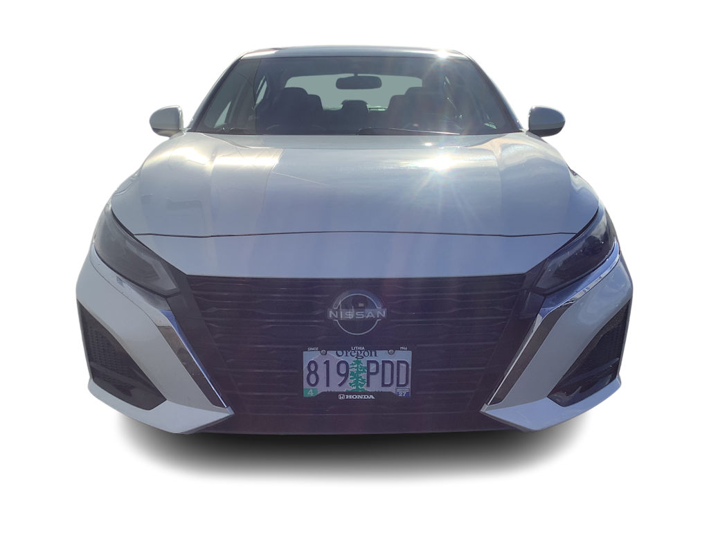 Thumbnail: 2023 Nissan Altima - 6