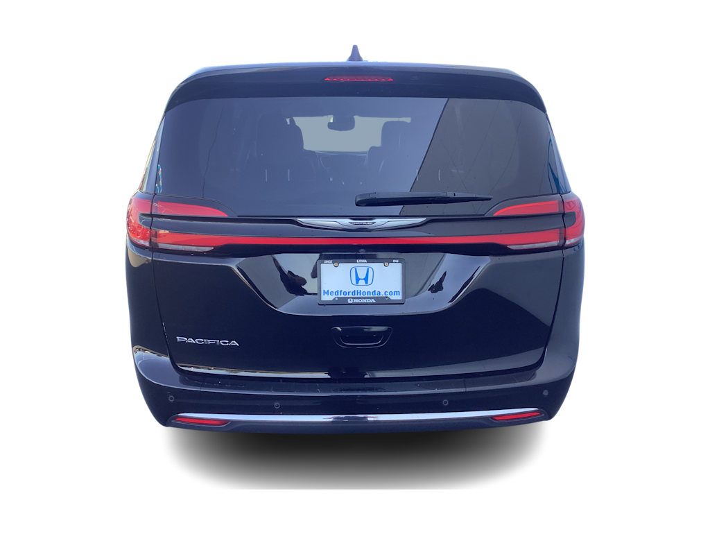 Thumbnail: 2024 Chrysler Pacifica - 5