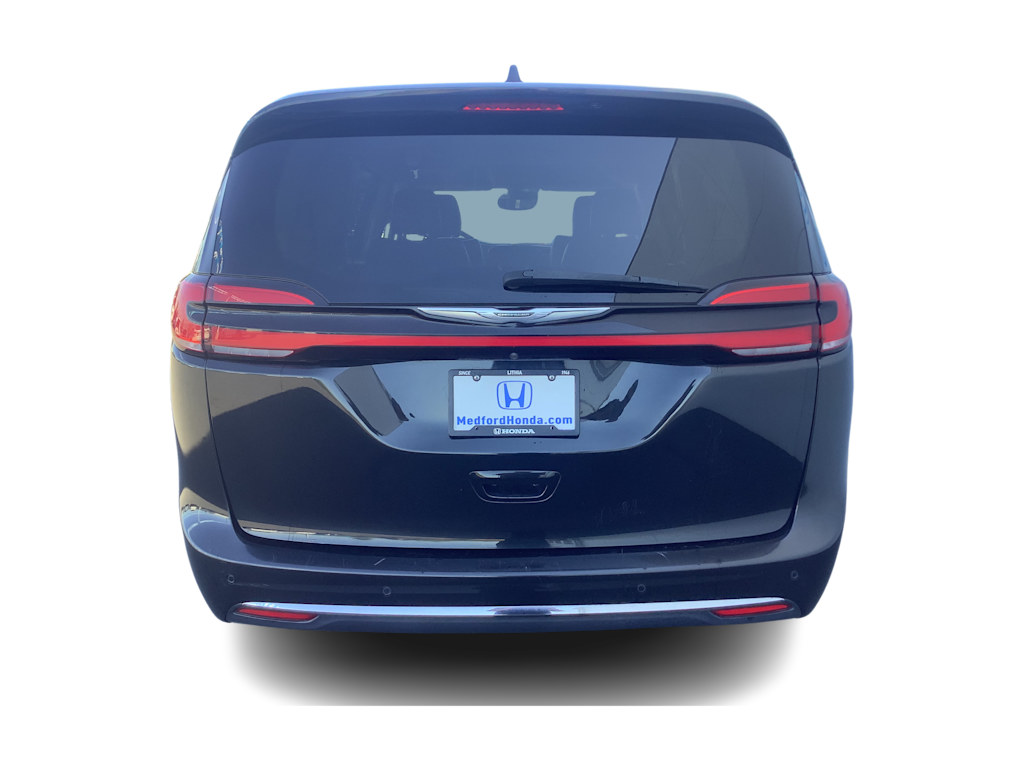Thumbnail: 2023 Chrysler Pacifica - 5