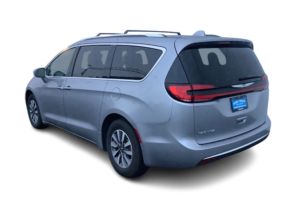 2021 Chrysler Pacifica Touring L 4