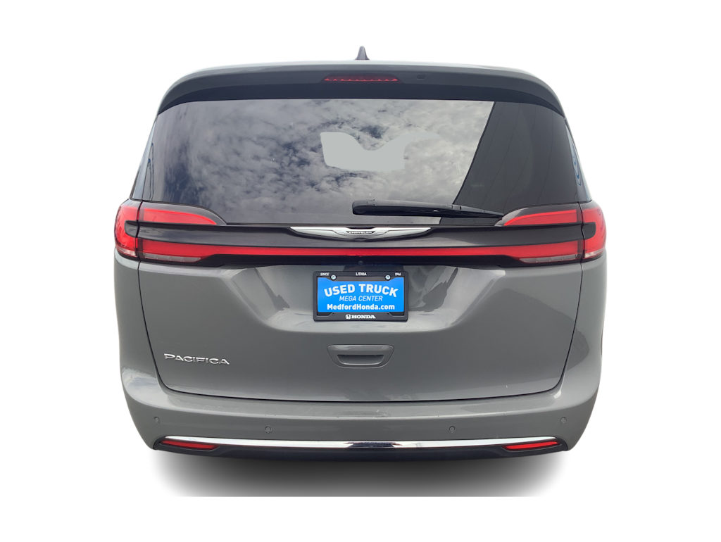 Thumbnail: 2023 Chrysler Pacifica - 5