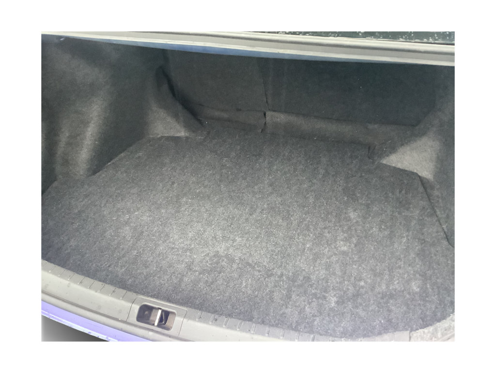 Thumbnail: 2015 Toyota Corolla - 17