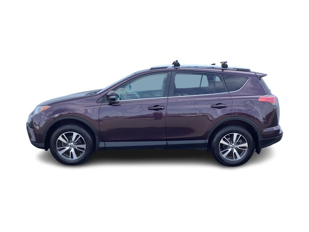 Thumbnail: 2016 Toyota RAV4 - 3