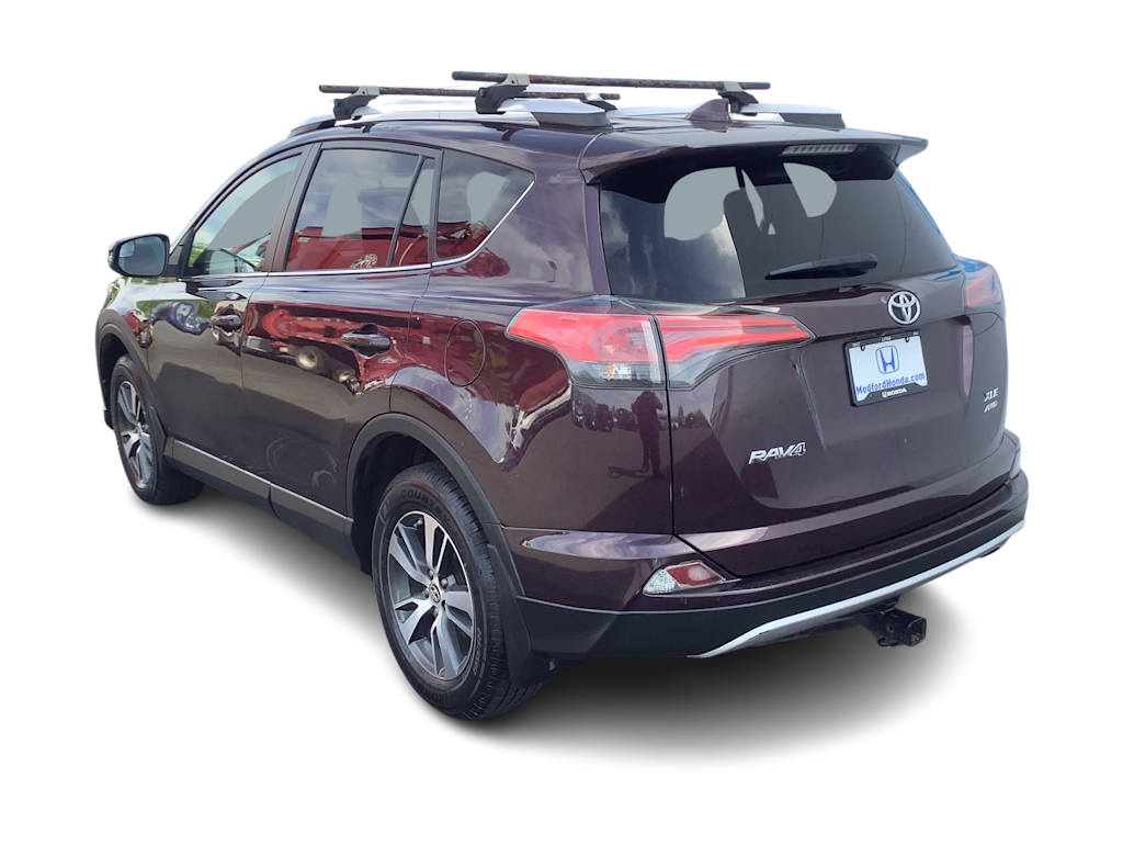 Thumbnail: 2016 Toyota RAV4 - 4