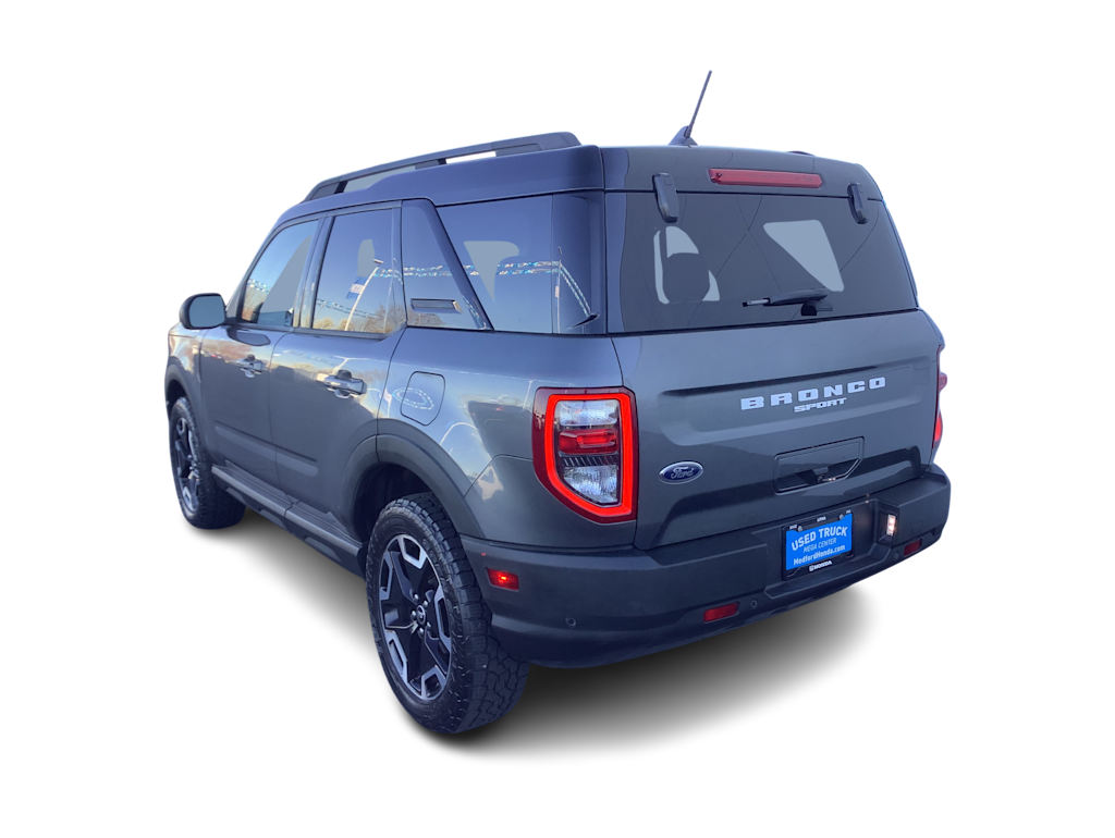 Thumbnail: 2021 Ford Bronco Sport - 4