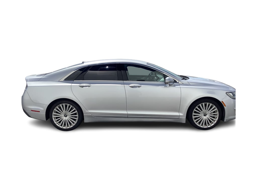 Thumbnail: 2017 Lincoln MKZ - 8