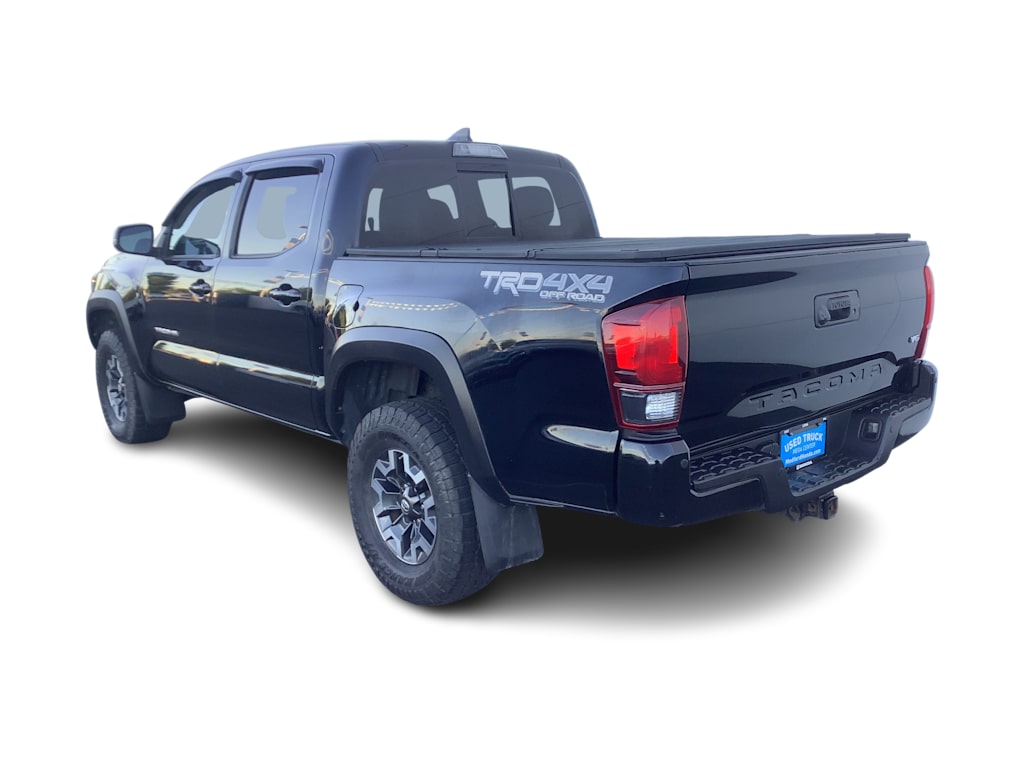 Thumbnail: 2019 Toyota Tacoma - 4