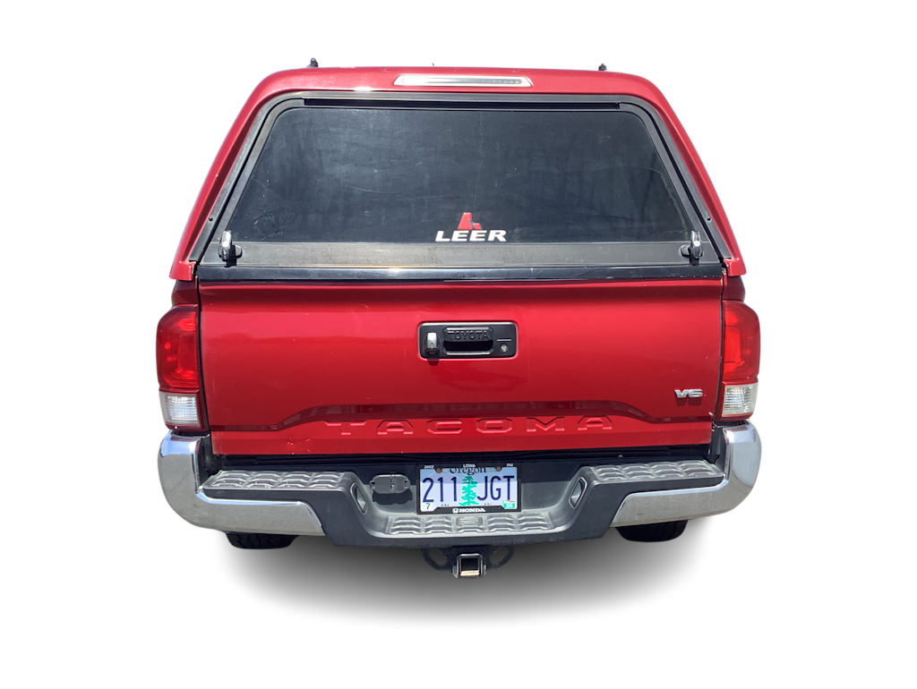 Thumbnail: 2016 Toyota Tacoma - 5