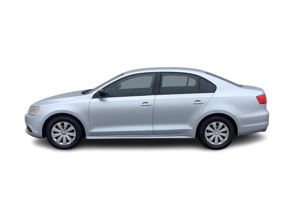 Thumbnail: 2014 Volkswagen Jetta - 3