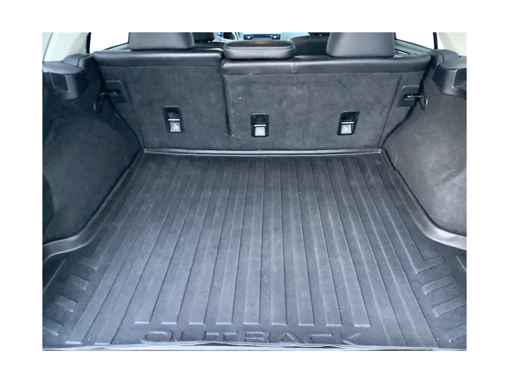 Thumbnail: 2017 Subaru Outback - 17