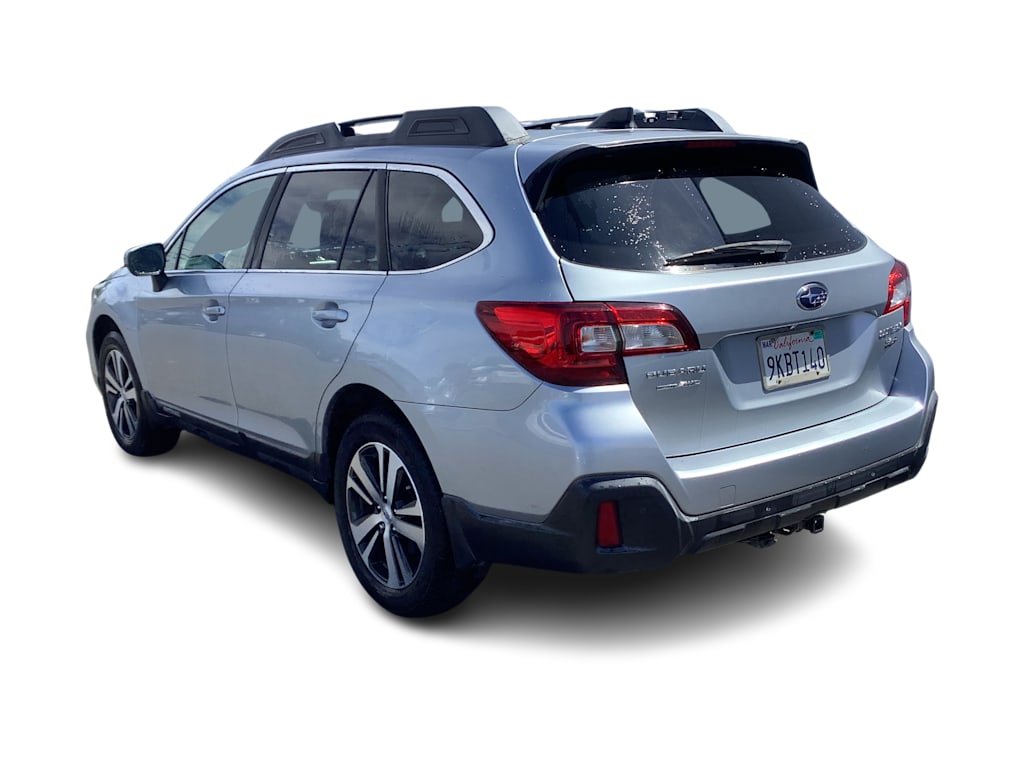 Thumbnail: 2019 Subaru Outback - 3