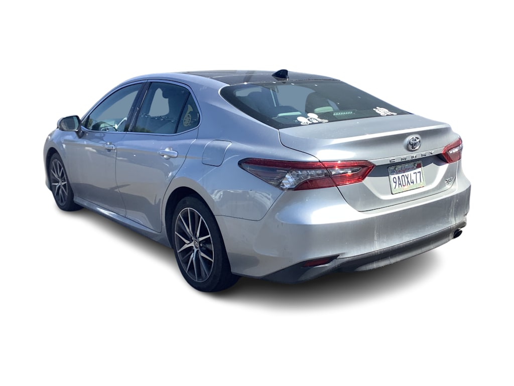 Thumbnail: 2021 Toyota Camry - 3