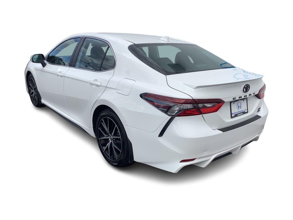 Thumbnail: 2024 Toyota Camry - 3