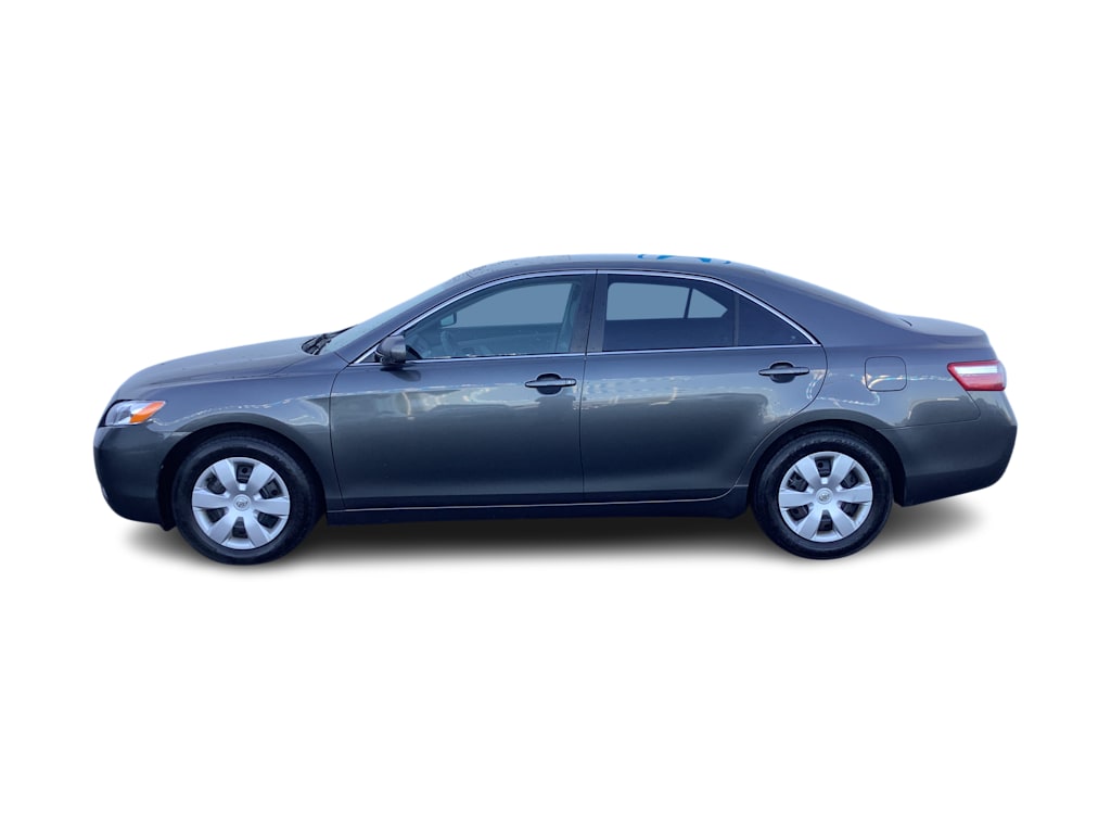 2009 Toyota Camry LE 3