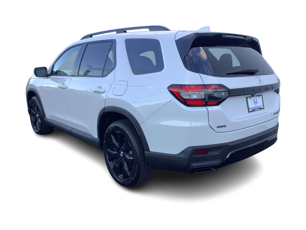 Thumbnail: 2026 Honda Pilot - 4