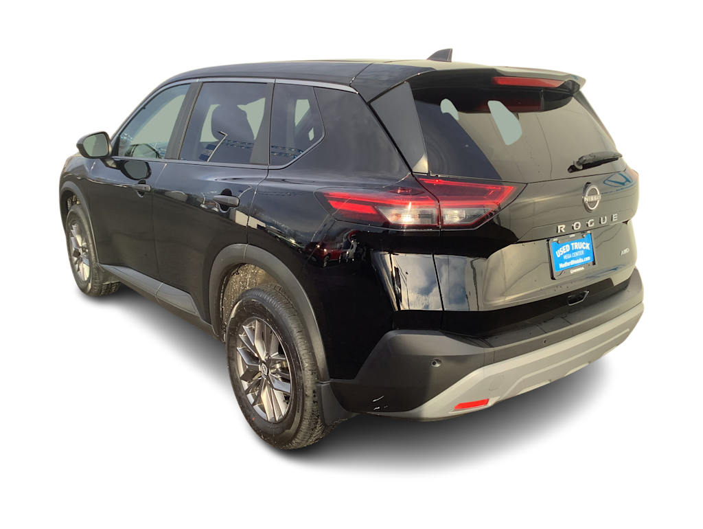 Thumbnail: 2023 Nissan Rogue - 4