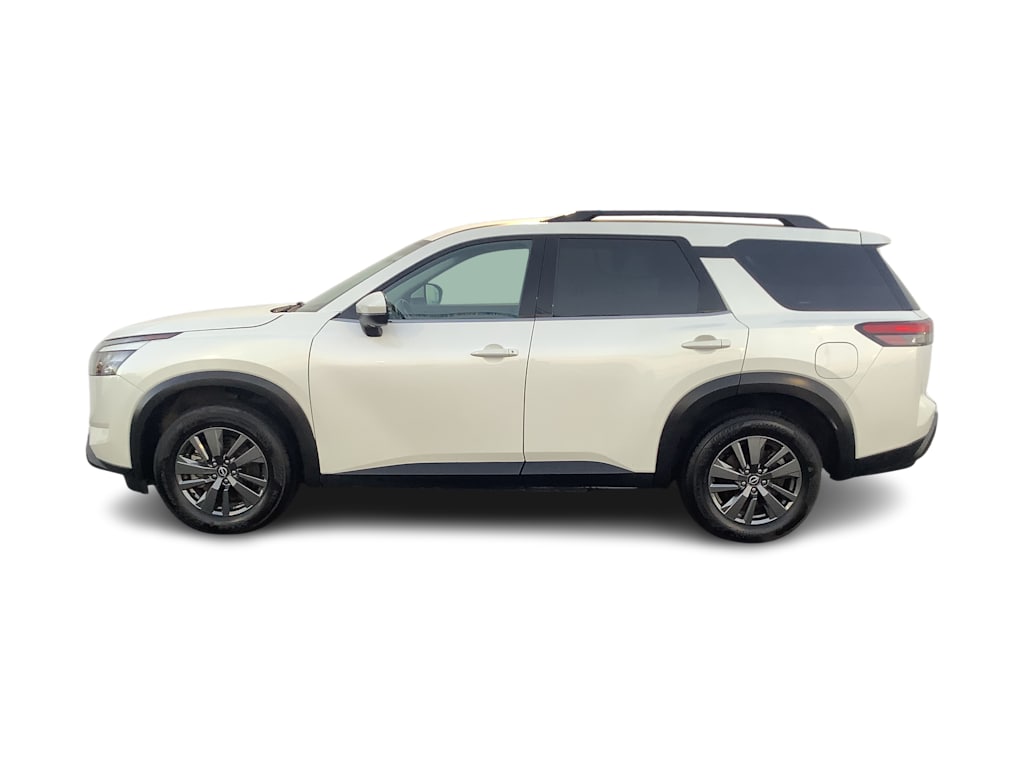 Thumbnail: 2024 Nissan Pathfinder - 3