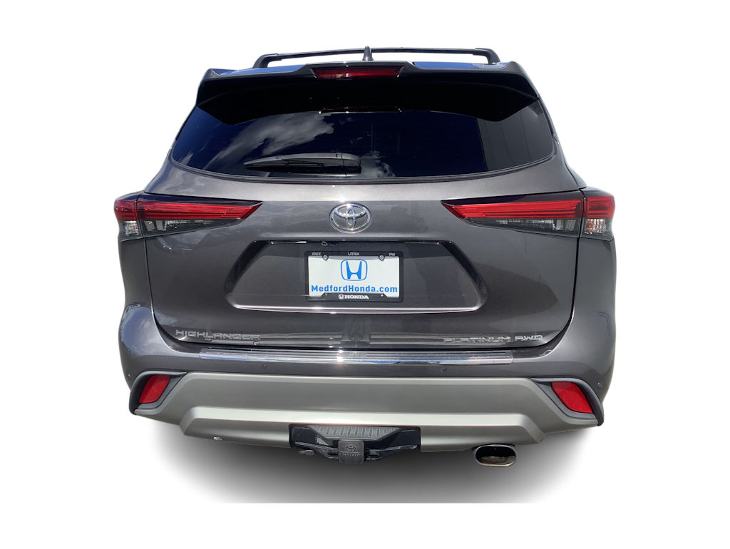 Thumbnail: 2021 Toyota Highlander - 5
