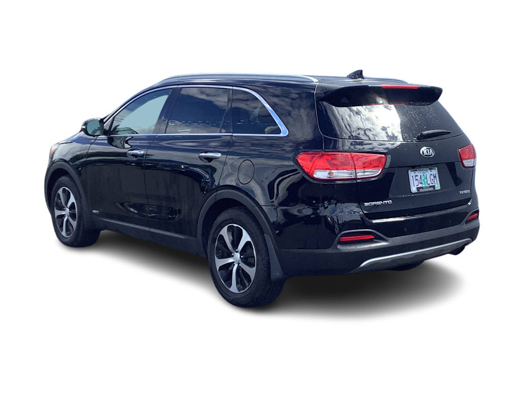 Thumbnail: 2016 Kia Sorento - 3