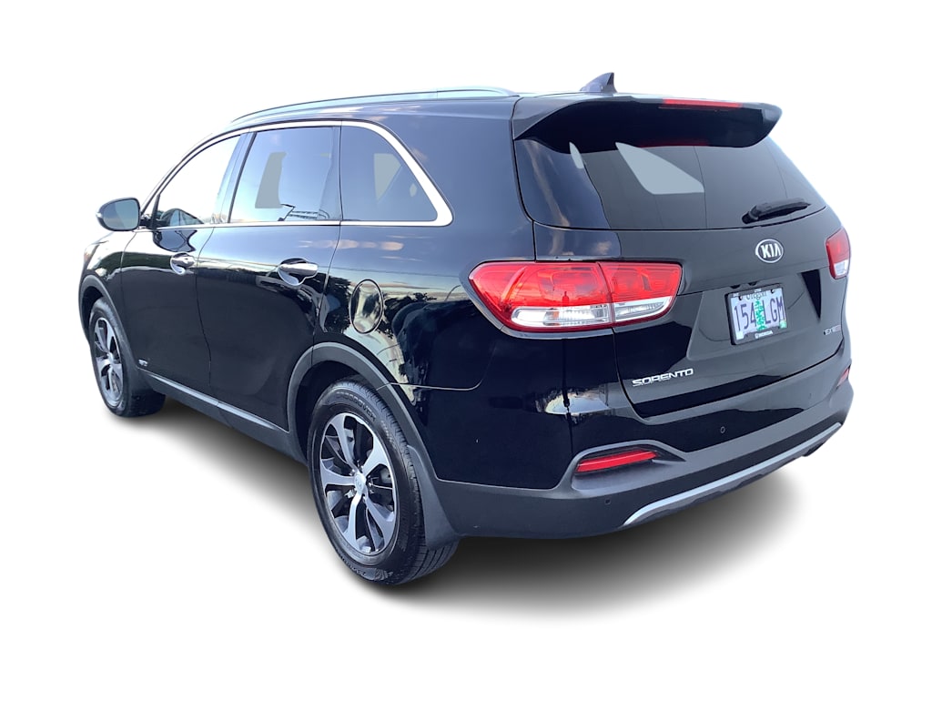 Thumbnail: 2016 Kia Sorento - 4