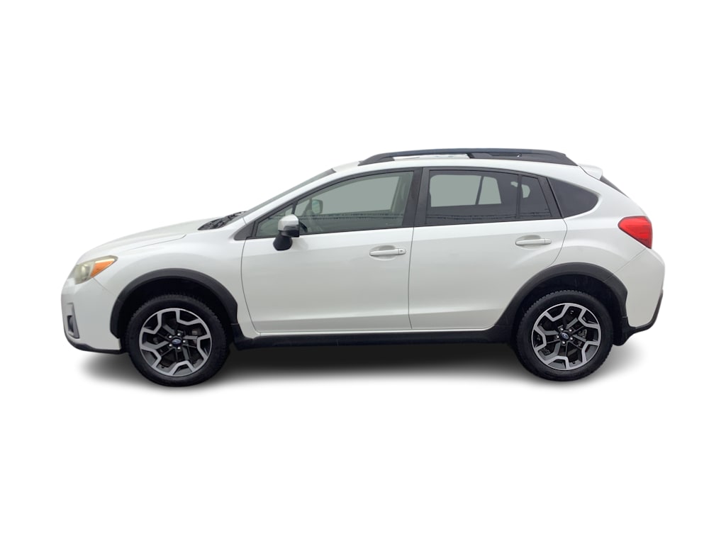 Thumbnail: 2016 Subaru Crosstrek - 3
