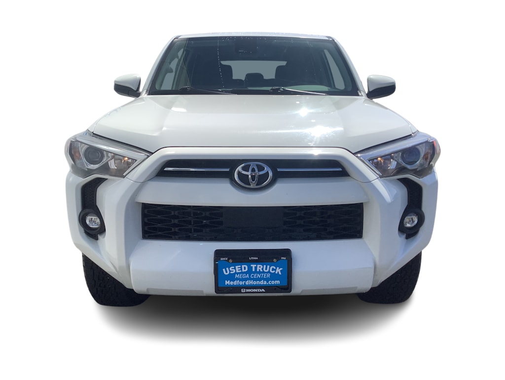 2022 Toyota 4Runner SR5 6
