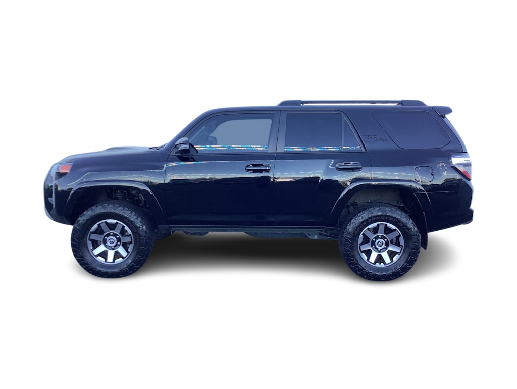 Thumbnail: 2021 Toyota 4Runner - 3