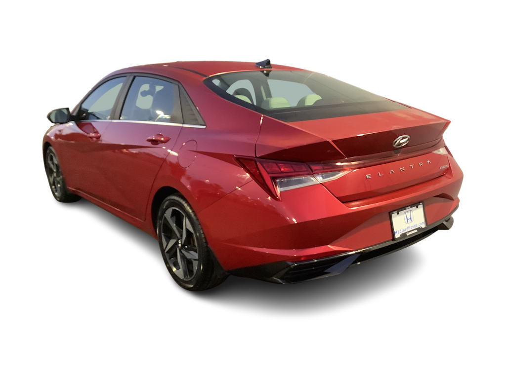 Thumbnail: 2023 Hyundai Elantra - 4
