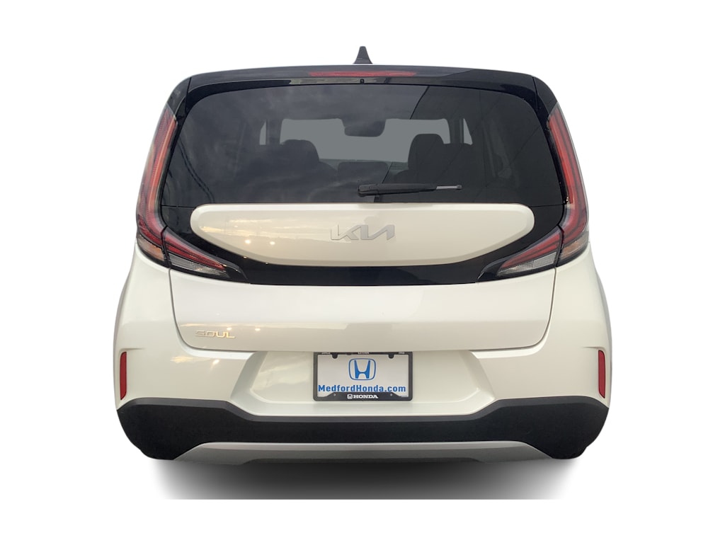 Thumbnail: 2023 Kia Soul - 5