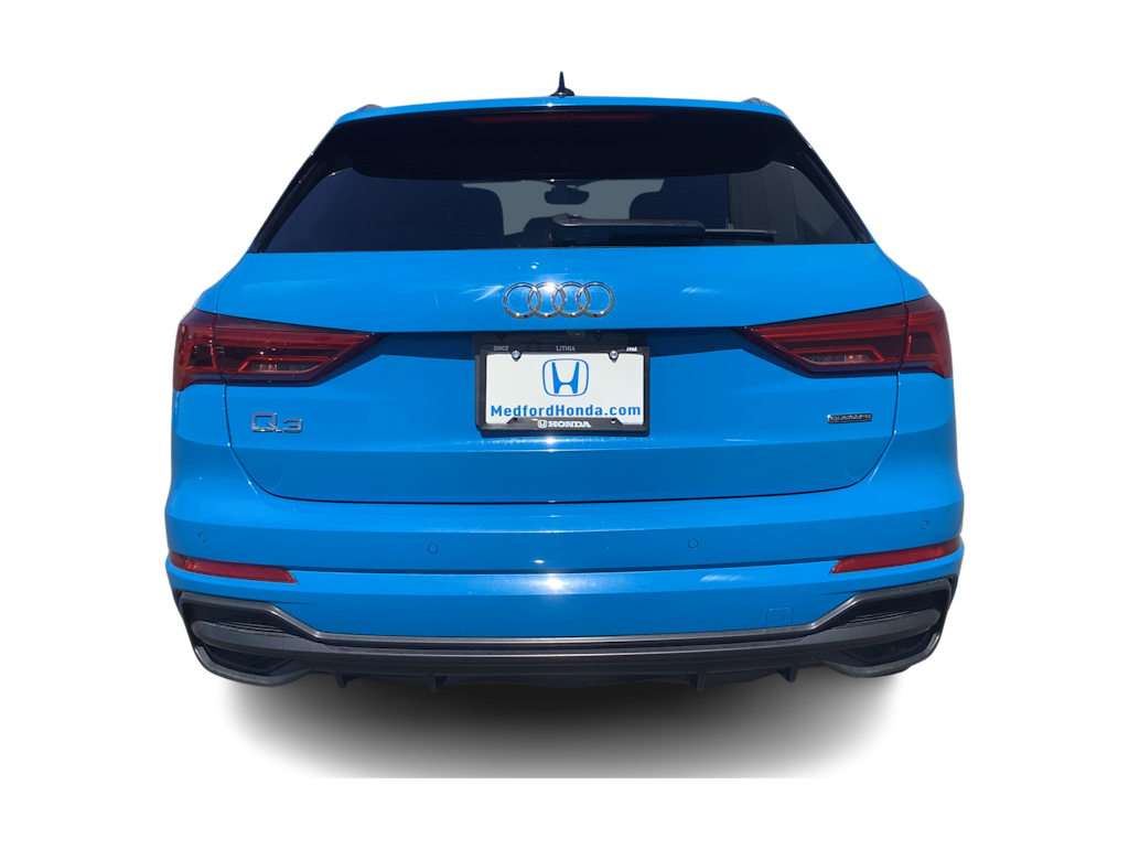Thumbnail: 2022 Audi Q3 - 5