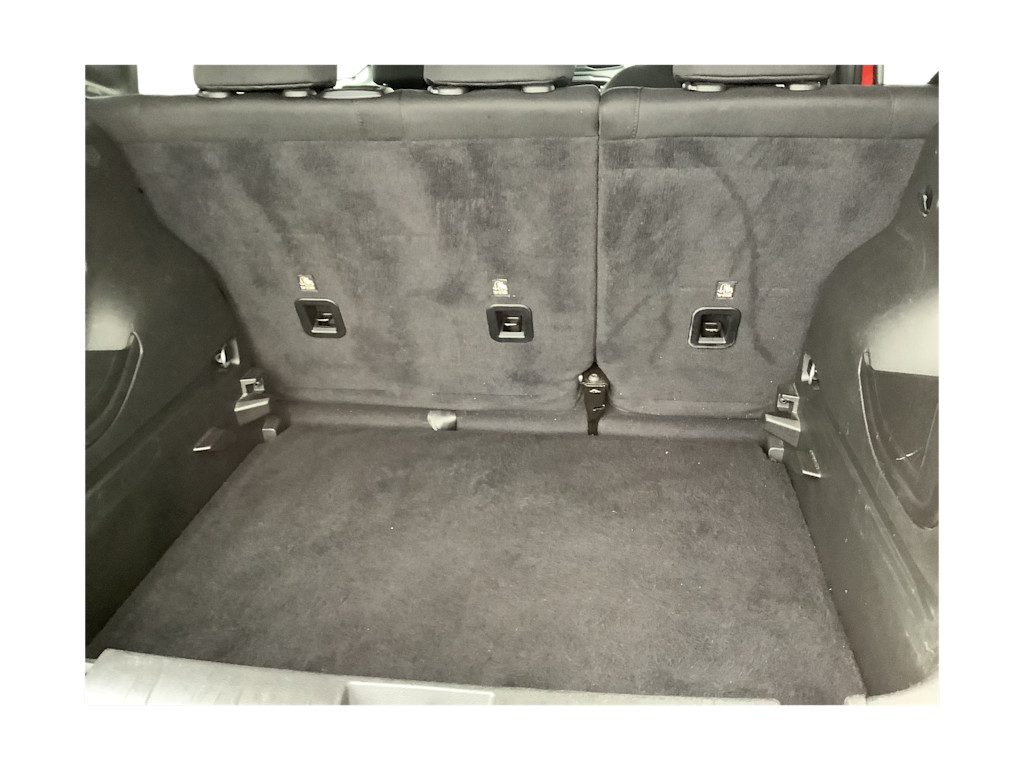 Thumbnail: 2023 Jeep Renegade - 17