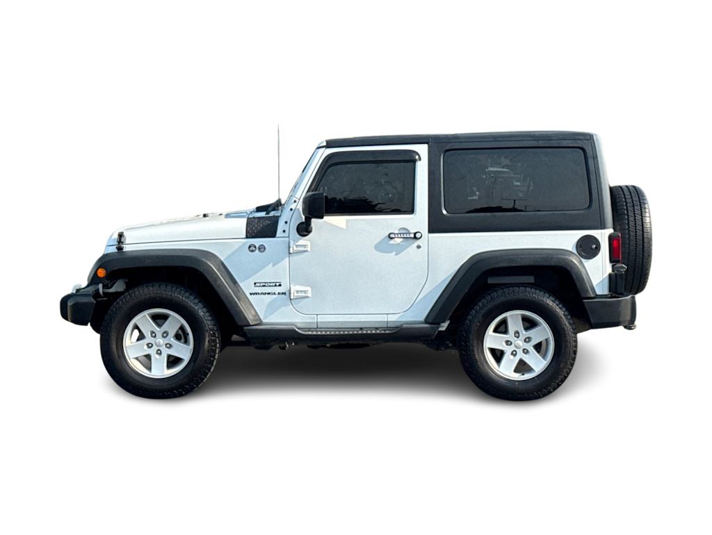 Thumbnail: 2017 Jeep Wrangler - 3