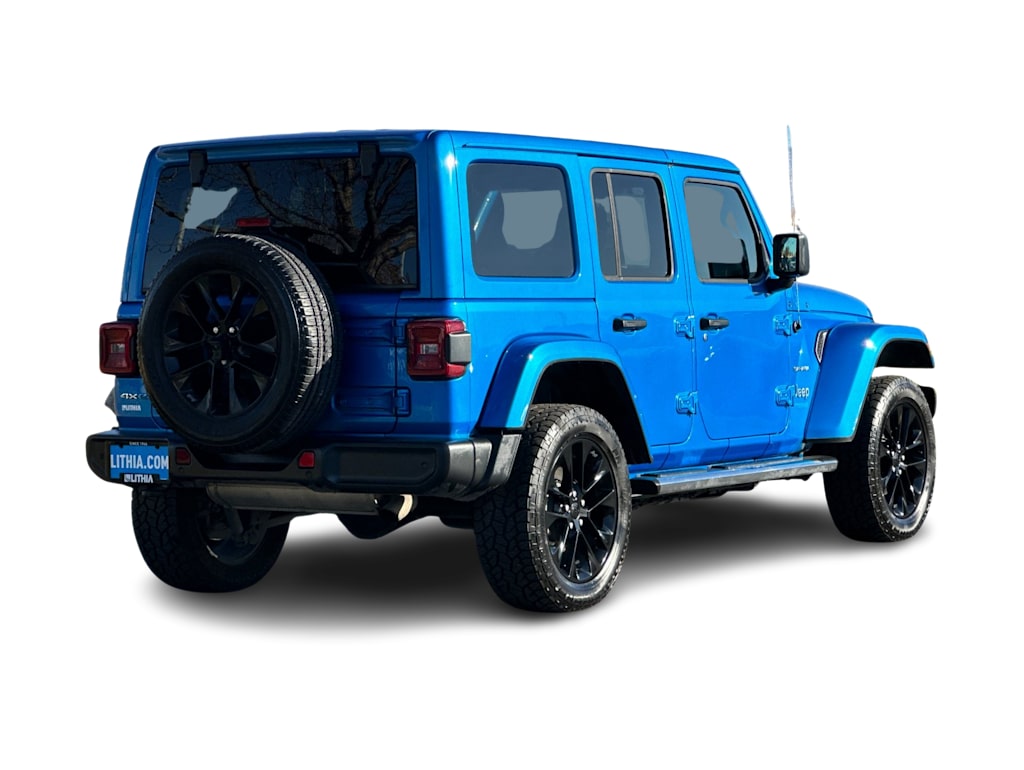Thumbnail: 2021 Jeep Wrangler - 17