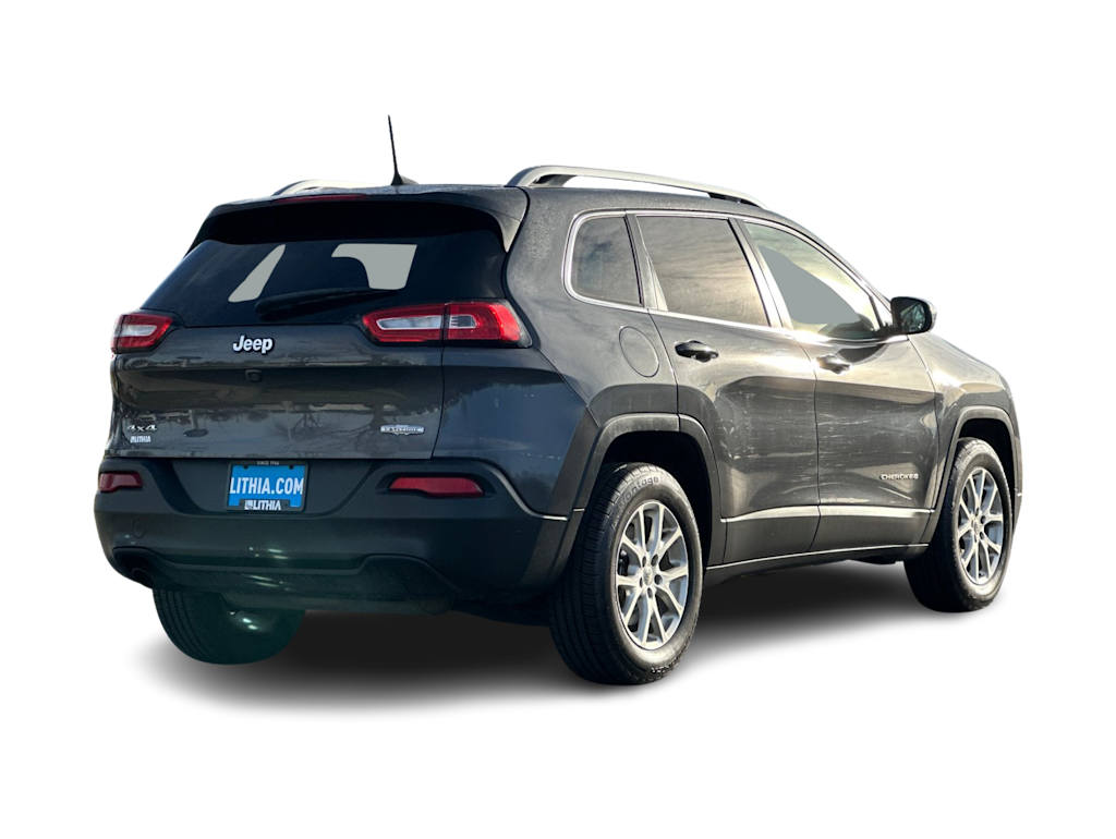 Thumbnail: 2016 Jeep Cherokee - 17