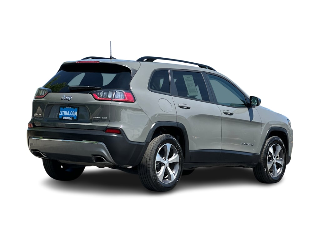 Thumbnail: 2022 Jeep Cherokee - 17