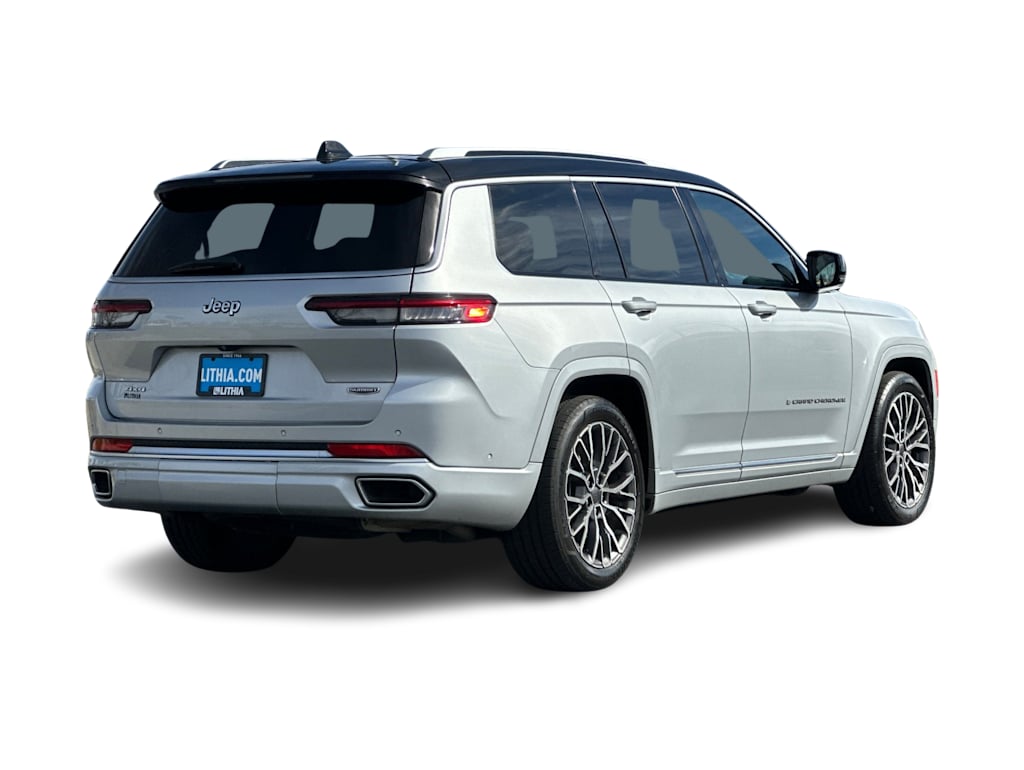 Thumbnail: 2023 Jeep Grand Cherokee L - 16