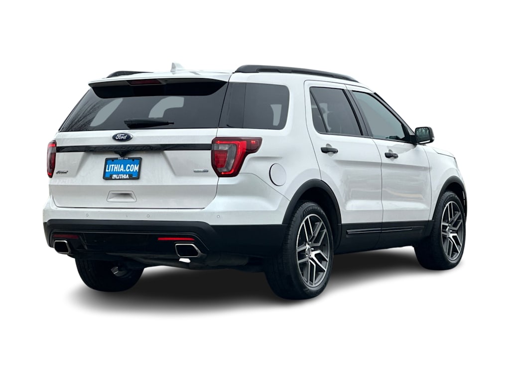 Thumbnail: 2016 Ford Explorer - 16