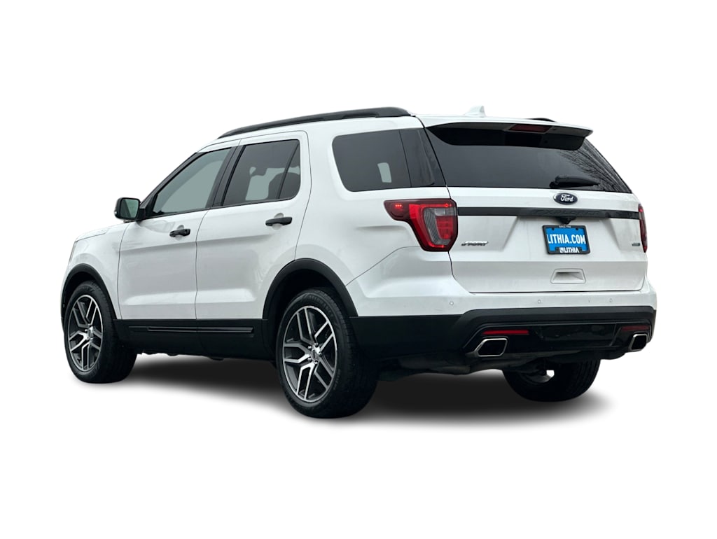 Thumbnail: 2016 Ford Explorer - 4