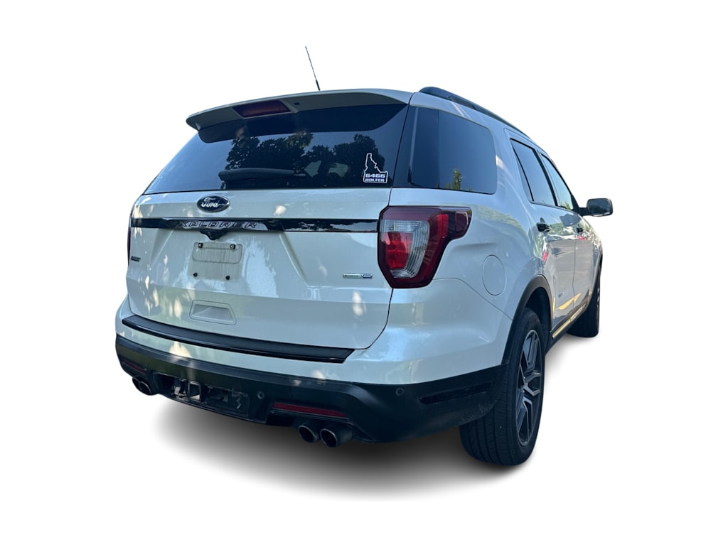 Thumbnail: 2018 Ford Explorer - 8