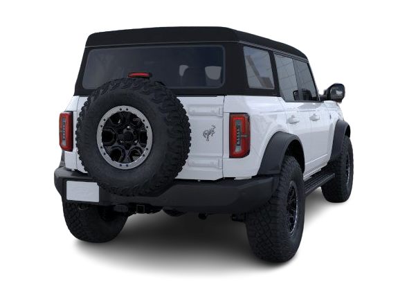 2024 Ford Bronco Outer Banks 17
