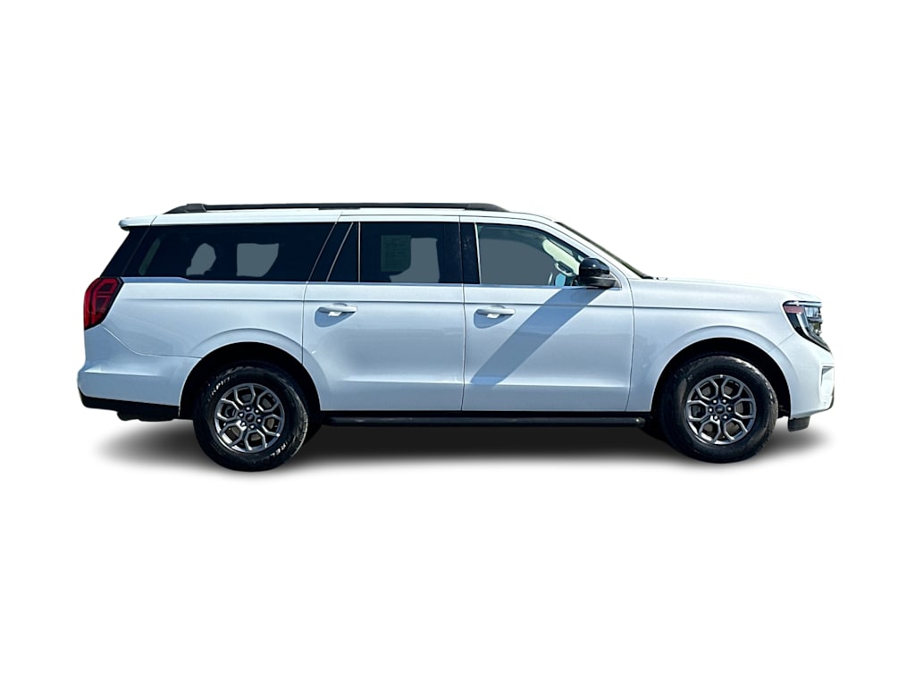 Thumbnail: 2025 Ford Expedition MAX - 17
