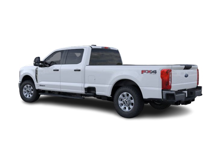 2025 Ford F-350 XLT 4