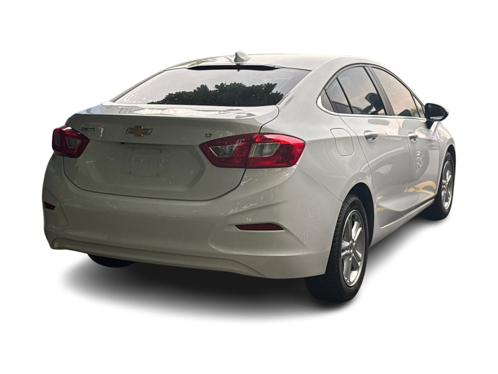 Thumbnail: 2017 Chevrolet Cruze - 7